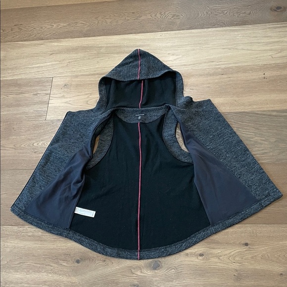 Eileen Fisher Womens Charcoal Jaquard Asymmetrical Zip Hooded Vest Size S Sporty - Picture 8 of 11